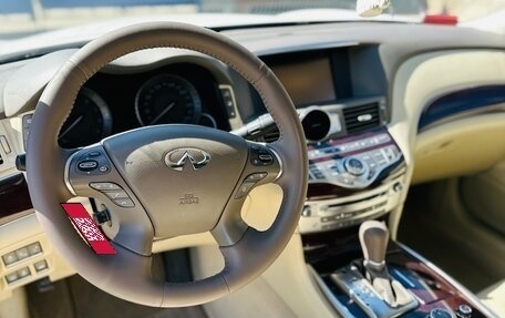 Infiniti Q70 I, 2015 год, 2 550 000 рублей, 14 фотография