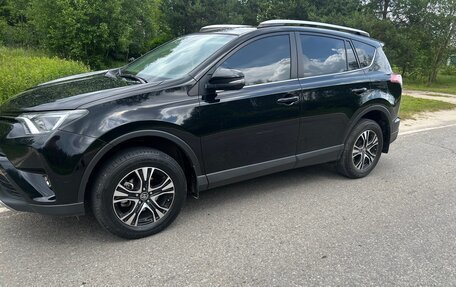Toyota RAV4, 2017 год, 2 950 000 рублей, 7 фотография