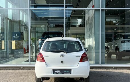 Toyota Yaris III рестайлинг, 2008 год, 675 000 рублей, 6 фотография