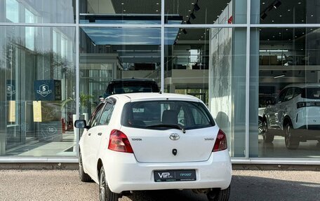 Toyota Yaris III рестайлинг, 2008 год, 675 000 рублей, 7 фотография