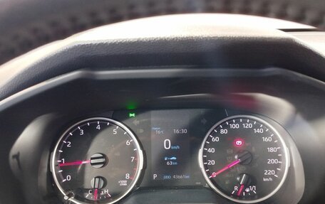 Toyota RAV4, 2021 год, 3 250 000 рублей, 13 фотография