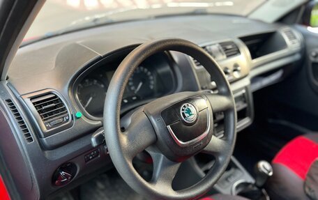 Skoda Fabia II, 2011 год, 370 000 рублей, 9 фотография