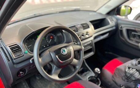 Skoda Fabia II, 2011 год, 370 000 рублей, 12 фотография