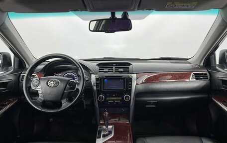 Toyota Camry, 2012 год, 1 550 000 рублей, 14 фотография