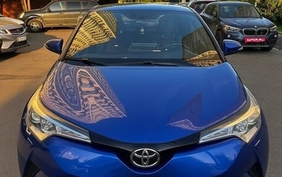 Toyota C-HR I рестайлинг, 2018 год, 2 800 000 рублей, 1 фотография