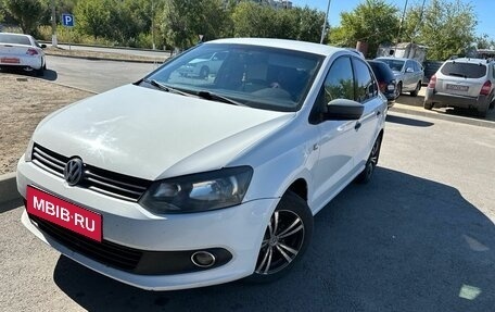 Volkswagen Polo VI (EU Market), 2013 год, 749 000 рублей, 1 фотография