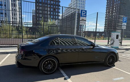 Mercedes-Benz E-Класс, 2019 год, 2 700 000 рублей, 8 фотография