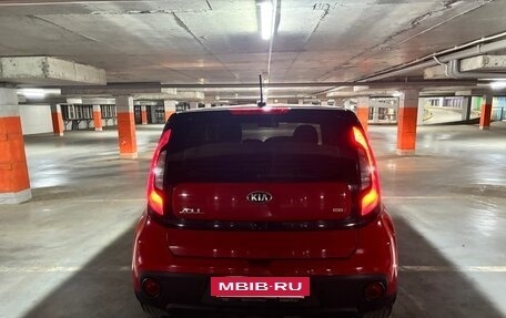 KIA Soul II рестайлинг, 2017 год, 1 350 000 рублей, 4 фотография