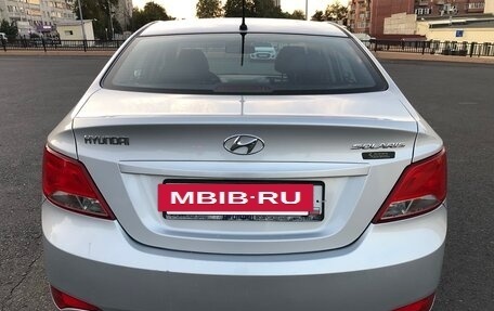 Hyundai Solaris II рестайлинг, 2015 год, 1 100 000 рублей, 8 фотография