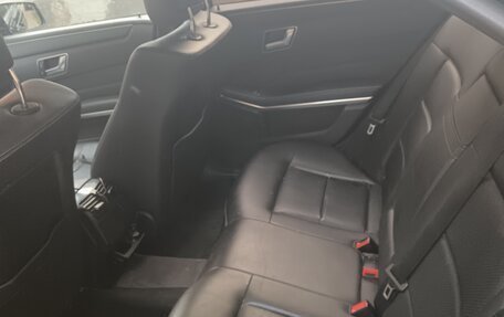 Mercedes-Benz E-Класс, 2015 год, 1 550 000 рублей, 7 фотография