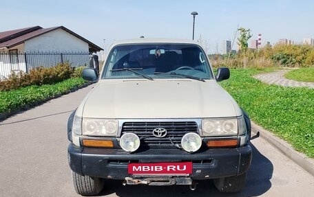 Toyota Land Cruiser 80 рестайлинг, 1997 год, 1 125 000 рублей, 2 фотография