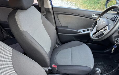 Hyundai Solaris II рестайлинг, 2012 год, 360 000 рублей, 12 фотография