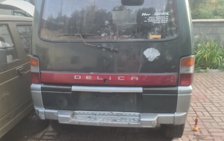 Mitsubishi Delica III, 1992 год, 250 000 рублей, 7 фотография