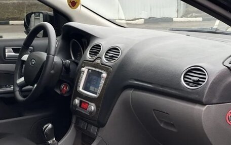 Ford Focus II рестайлинг, 2008 год, 402 000 рублей, 3 фотография