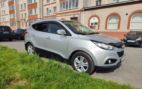 Hyundai ix35 I рестайлинг, 2011 год, 1 140 000 рублей, 2 фотография