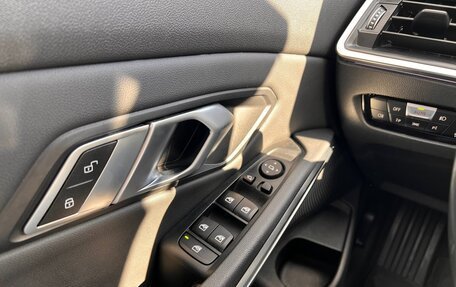BMW 3 серия, 2020 год, 3 200 000 рублей, 14 фотография