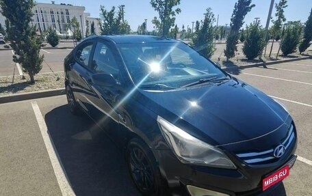 Hyundai Solaris II рестайлинг, 2016 год, 880 000 рублей, 1 фотография