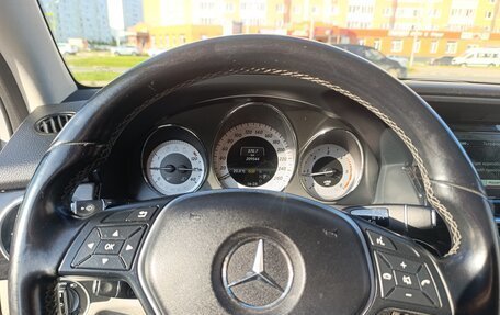 Mercedes-Benz GLK-Класс, 2013 год, 2 100 000 рублей, 13 фотография