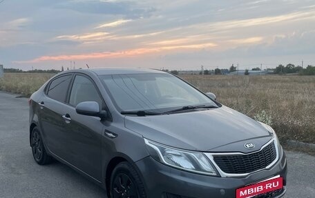 KIA Rio III рестайлинг, 2013 год, 850 000 рублей, 3 фотография