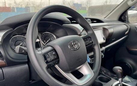 Toyota Hilux VIII, 2024 год, 7 100 000 рублей, 16 фотография