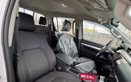 Toyota Hilux VIII, 2024 год, 7 100 000 рублей, 9 фотография