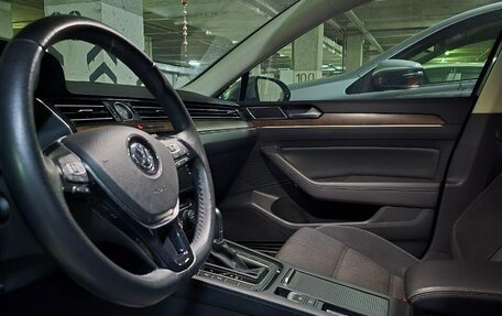 Volkswagen Passat B8 рестайлинг, 2017 год, 2 950 000 рублей, 6 фотография