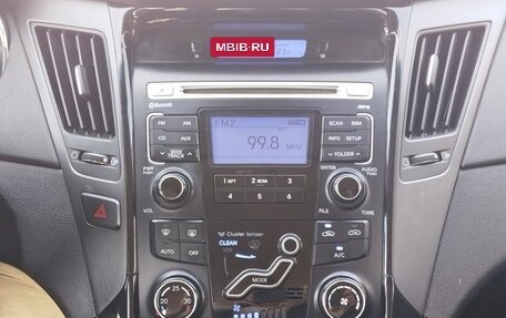 Hyundai Sonata VI, 2010 год, 880 000 рублей, 13 фотография