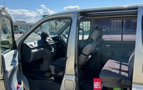 Toyota Regius, 1997 год, 750 000 рублей, 12 фотография