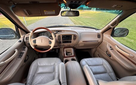 Lincoln Navigator, 1998 год, 1 500 000 рублей, 25 фотография