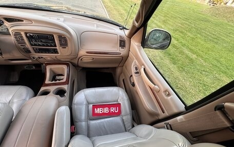 Lincoln Navigator, 1998 год, 1 500 000 рублей, 37 фотография