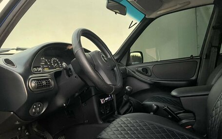 Chevrolet Niva I рестайлинг, 2018 год, 870 000 рублей, 10 фотография