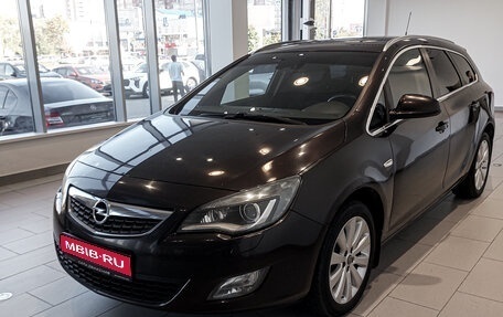 Opel Astra J, 2012 год, 732 000 рублей, 1 фотография