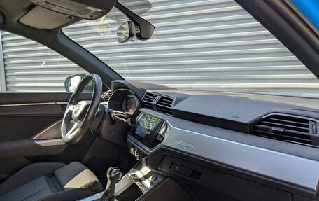 Audi Q3, 2019 год, 2 910 000 рублей, 11 фотография