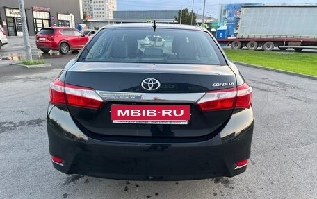 Toyota Corolla, 2017 год, 2 050 000 рублей, 3 фотография