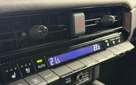 Toyota Land Cruiser Prado, 2024 год, 9 650 000 рублей, 16 фотография