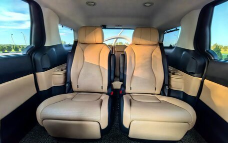 KIA Carnival, 2021 год, 4 390 000 рублей, 13 фотография