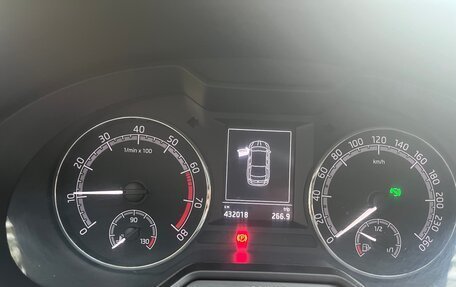 Skoda Octavia, 2018 год, 749 000 рублей, 10 фотография