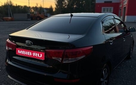 KIA Rio III рестайлинг, 2015 год, 1 050 000 рублей, 2 фотография