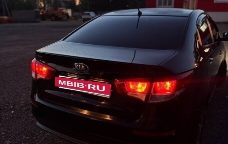 KIA Rio III рестайлинг, 2015 год, 1 050 000 рублей, 10 фотография