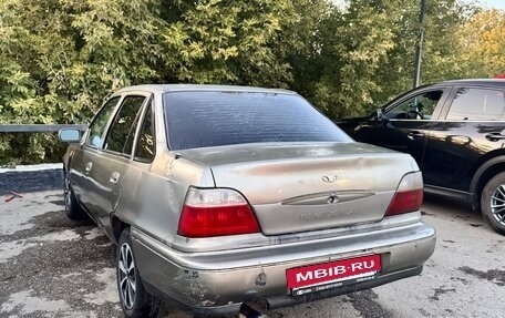 Daewoo Nexia I рестайлинг, 2001 год, 75 000 рублей, 3 фотография