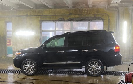 Toyota Land Cruiser 200, 2013 год, 3 850 000 рублей, 3 фотография