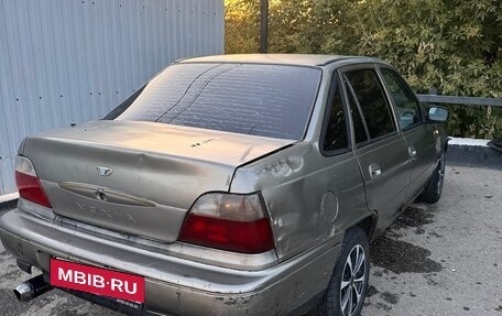 Daewoo Nexia I рестайлинг, 2001 год, 75 000 рублей, 2 фотография