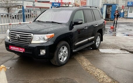 Toyota Land Cruiser 200, 2013 год, 3 850 000 рублей, 5 фотография