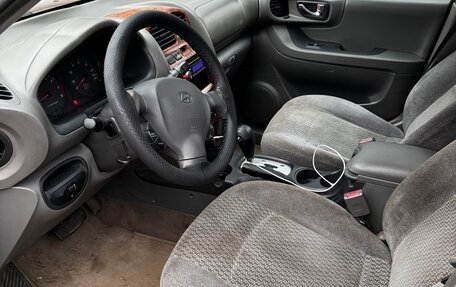 Hyundai Santa Fe III рестайлинг, 2004 год, 290 000 рублей, 13 фотография