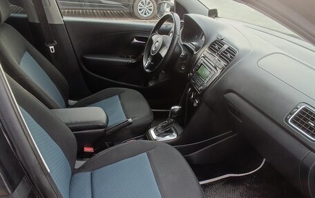 Volkswagen Polo VI (EU Market), 2013 год, 850 000 рублей, 7 фотография