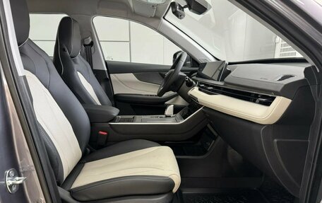 Chery Tiggo 4 I рестайлинг, 2025 год, 2 620 000 рублей, 8 фотография