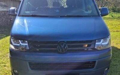 Volkswagen Caravelle T5, 2014 год, 2 600 000 рублей, 1 фотография