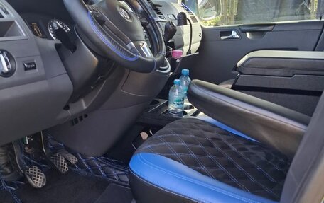 Volkswagen Caravelle T5, 2014 год, 2 600 000 рублей, 8 фотография