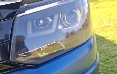 Volkswagen Caravelle T5, 2014 год, 2 600 000 рублей, 18 фотография