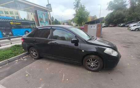 Nissan Tiida, 2010 год, 580 000 рублей, 2 фотография